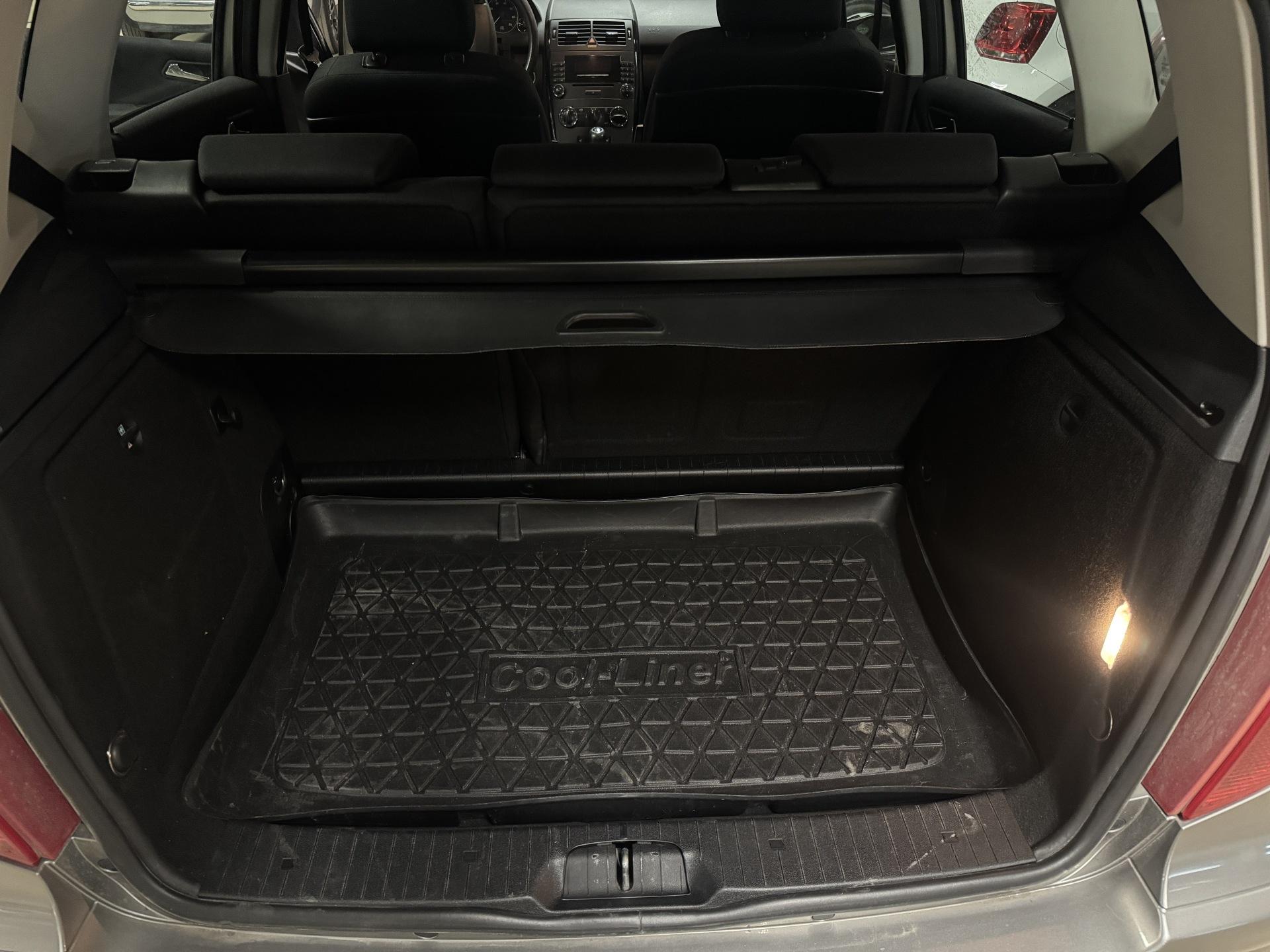 MERCEDES-BENZ A 14