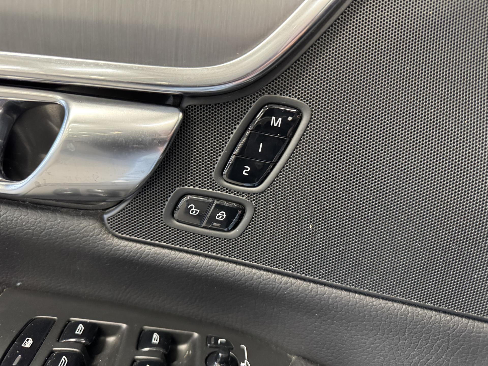 VOLVO V90 13