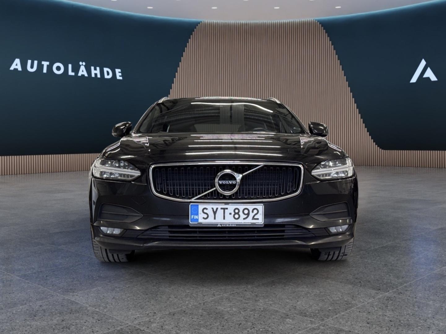 VOLVO V90 5