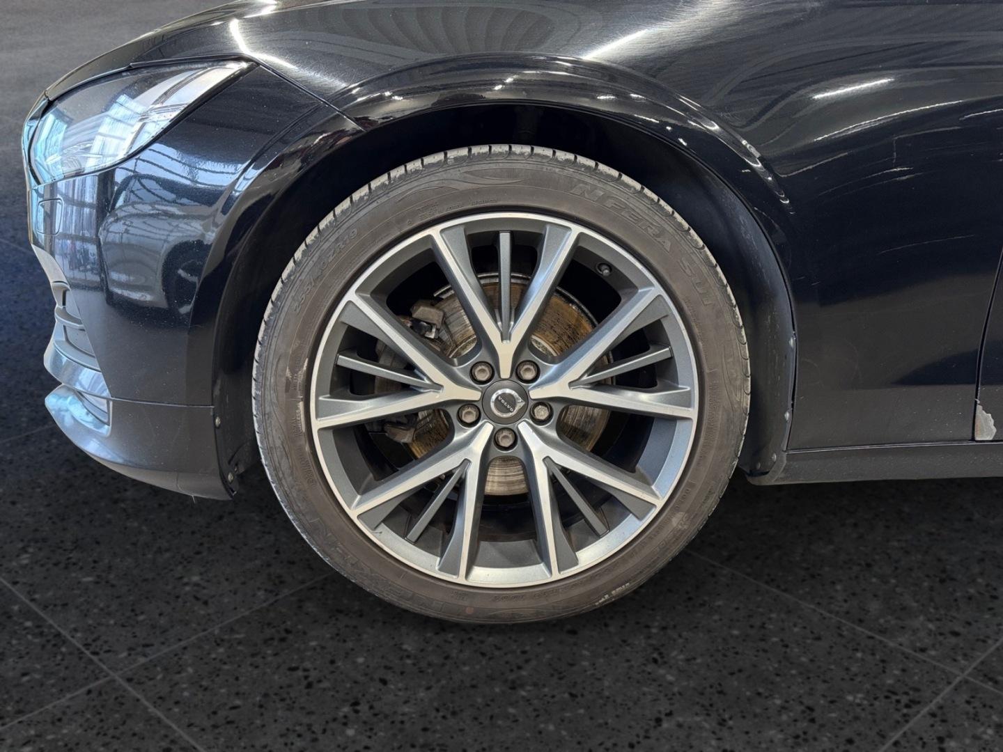 VOLVO V90 7