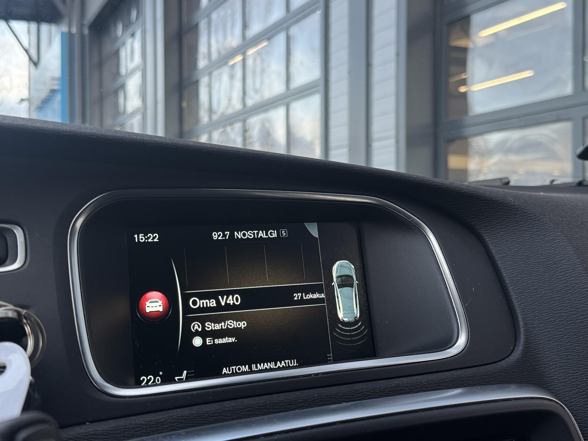 VOLVO V40 Cross Country 15