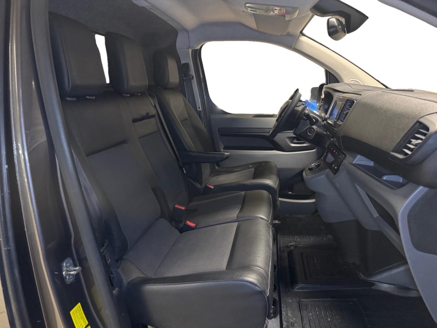 TOYOTA Proace 10