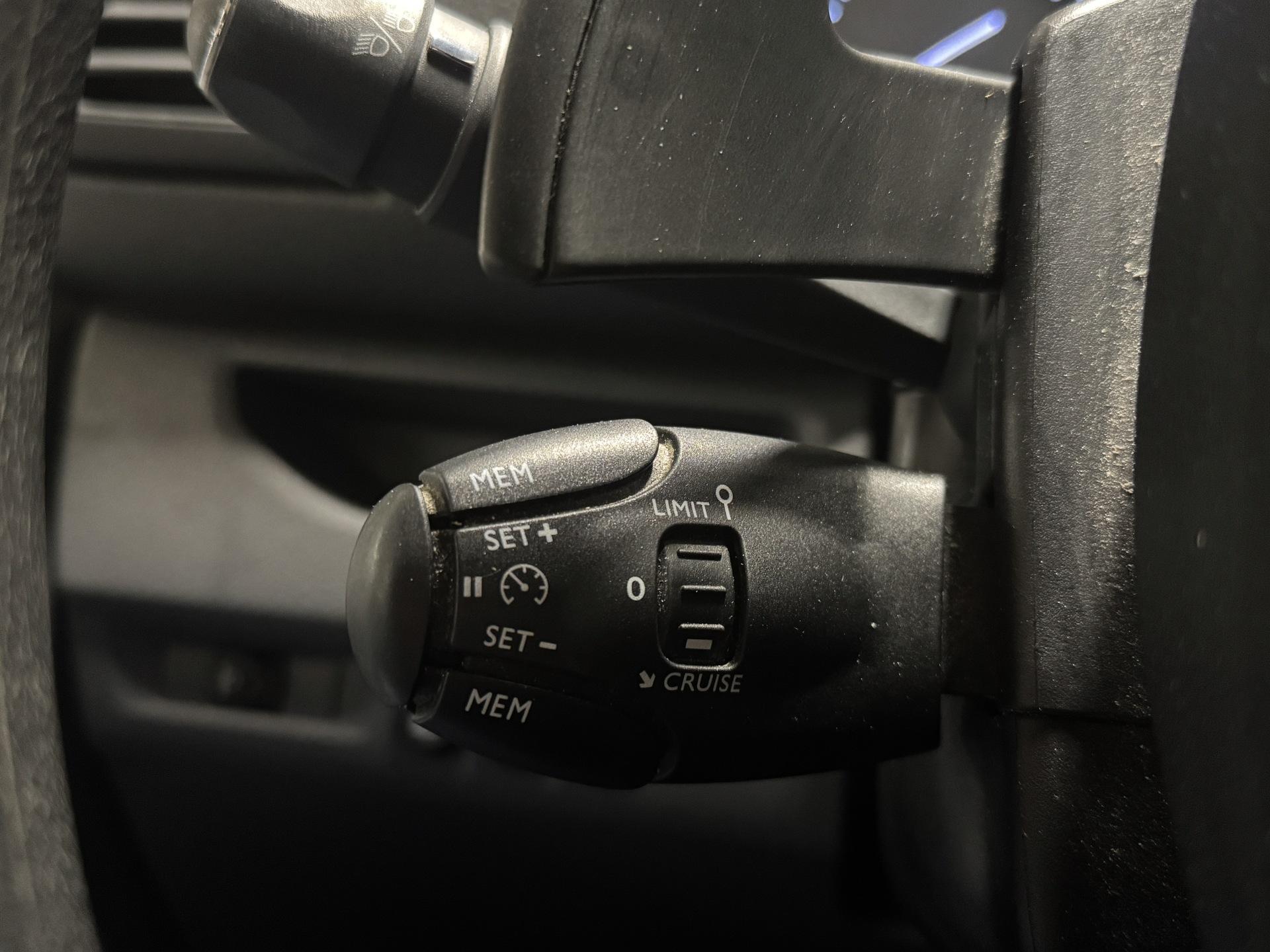 TOYOTA Proace 13