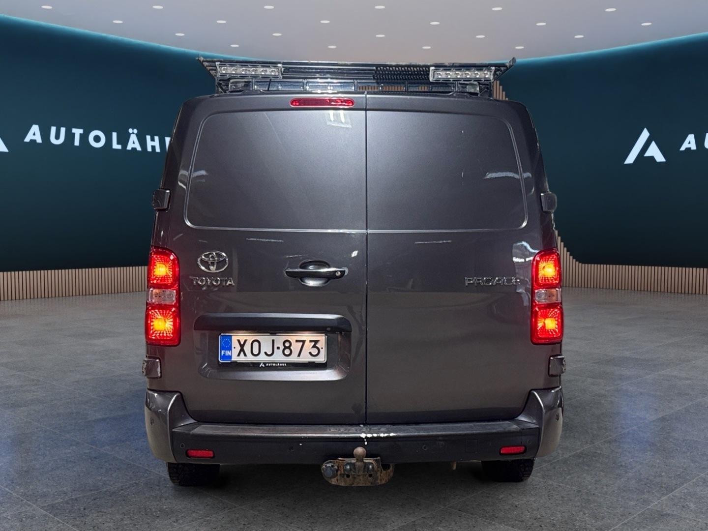 TOYOTA Proace 5
