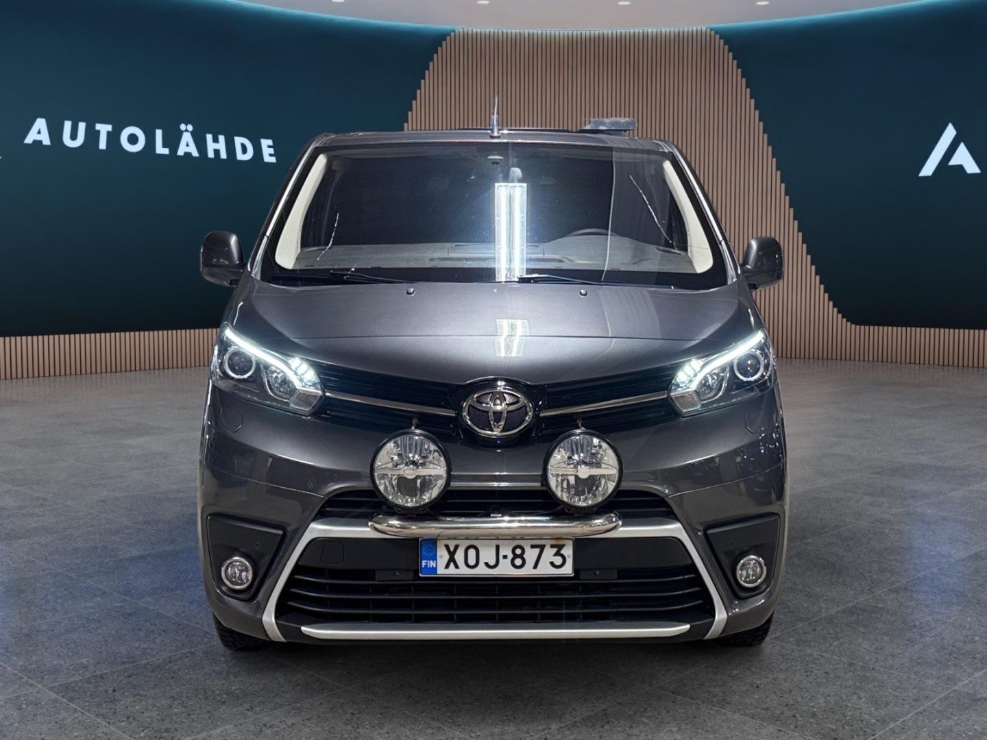 TOYOTA Proace 7