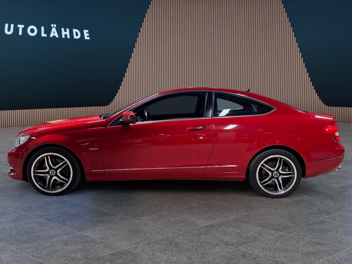 MERCEDES-BENZ C 3