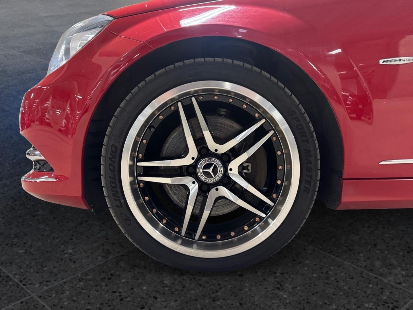 MERCEDES-BENZ C 6