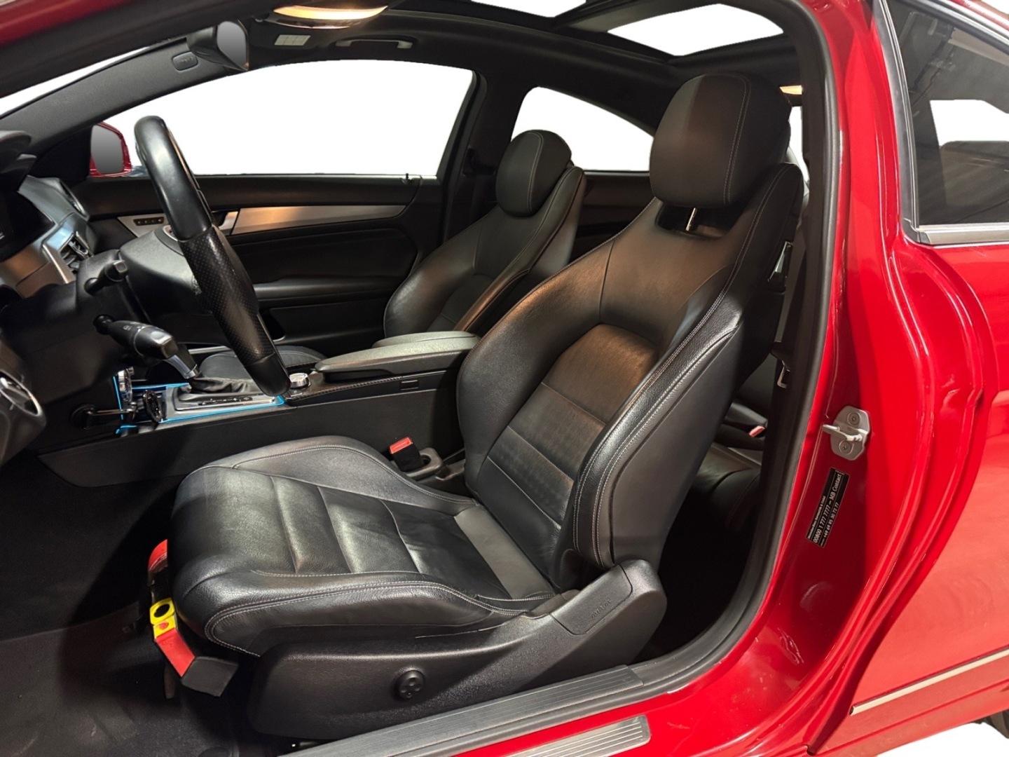 MERCEDES-BENZ C 8