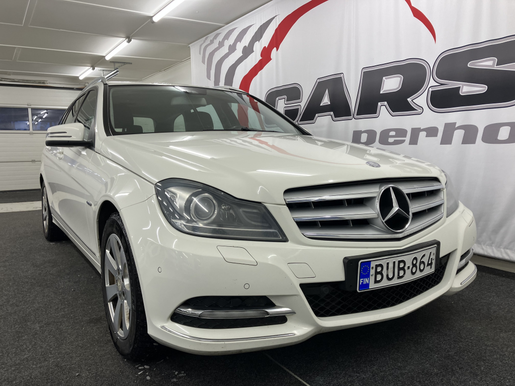 MERCEDES-BENZ C 2011