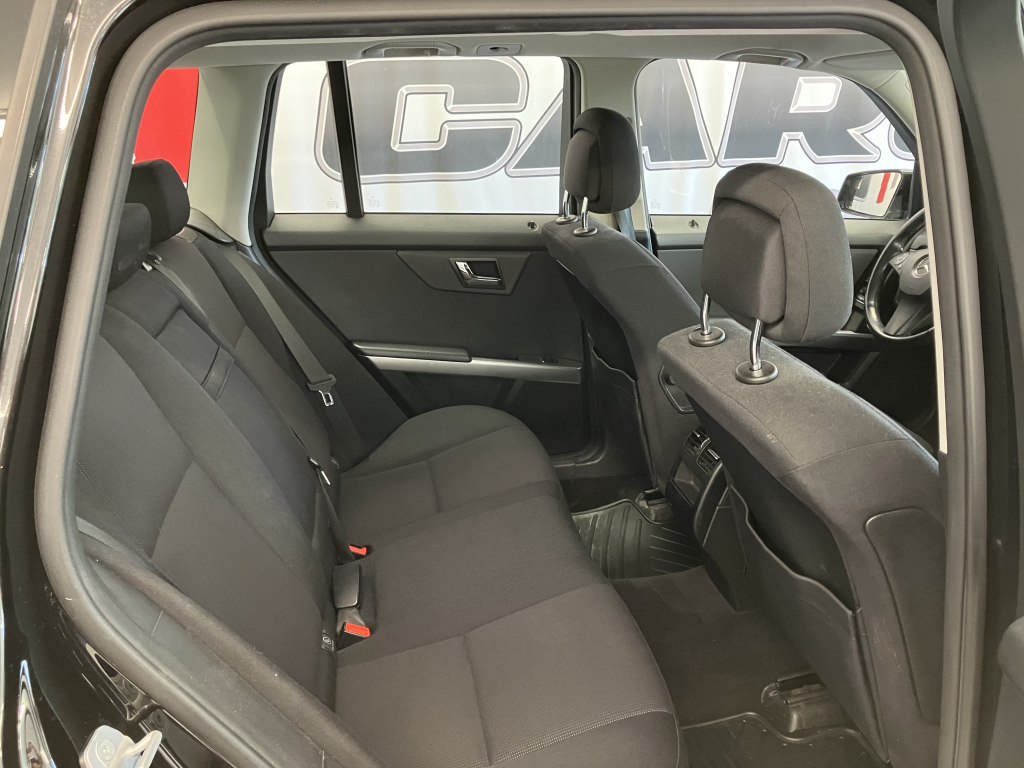 MERCEDES-BENZ GLK 2011