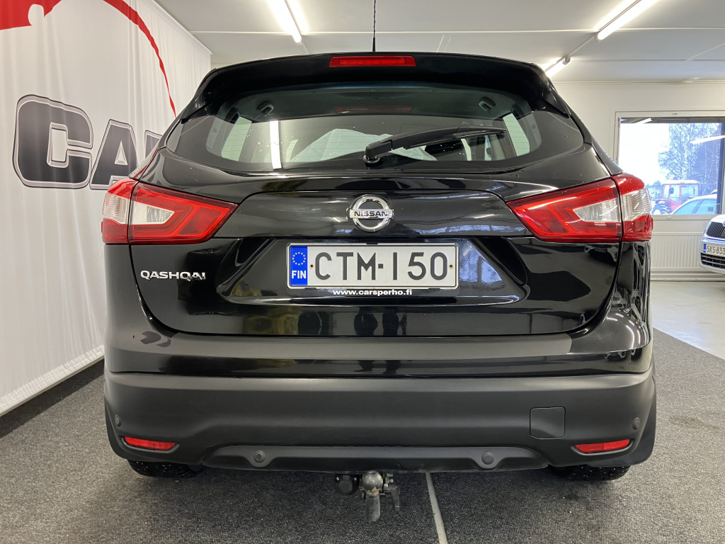NISSAN Qashqai 2015