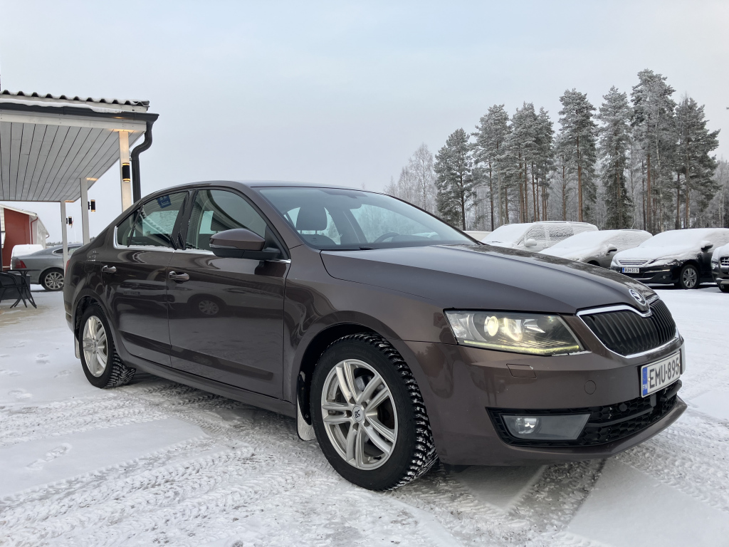 SKODA Octavia 2014