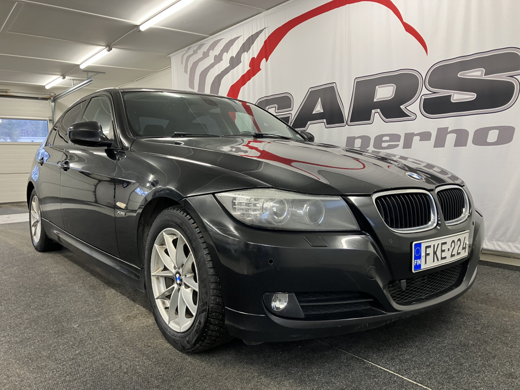 BMW 320 2011