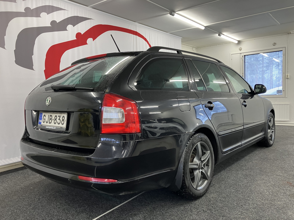 SKODA OCTAVIA 2010