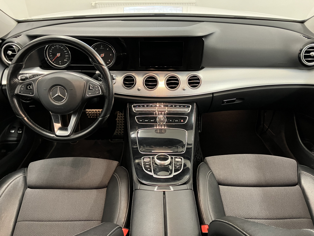 MERCEDES-BENZ E 2017