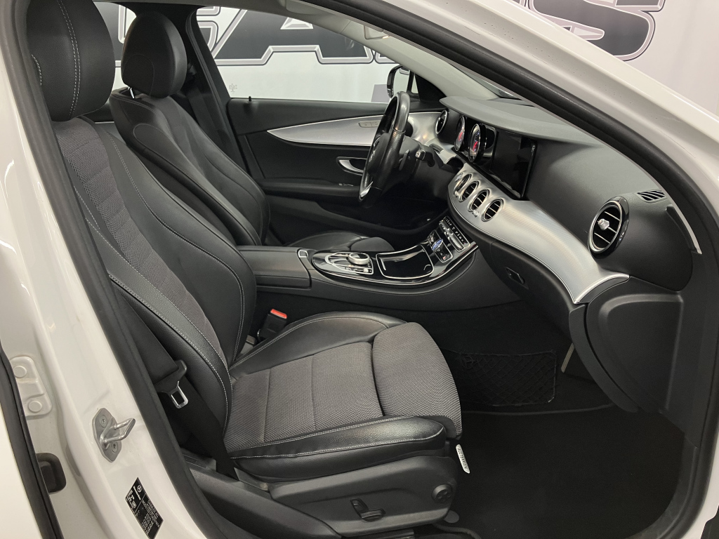 MERCEDES-BENZ E 2017