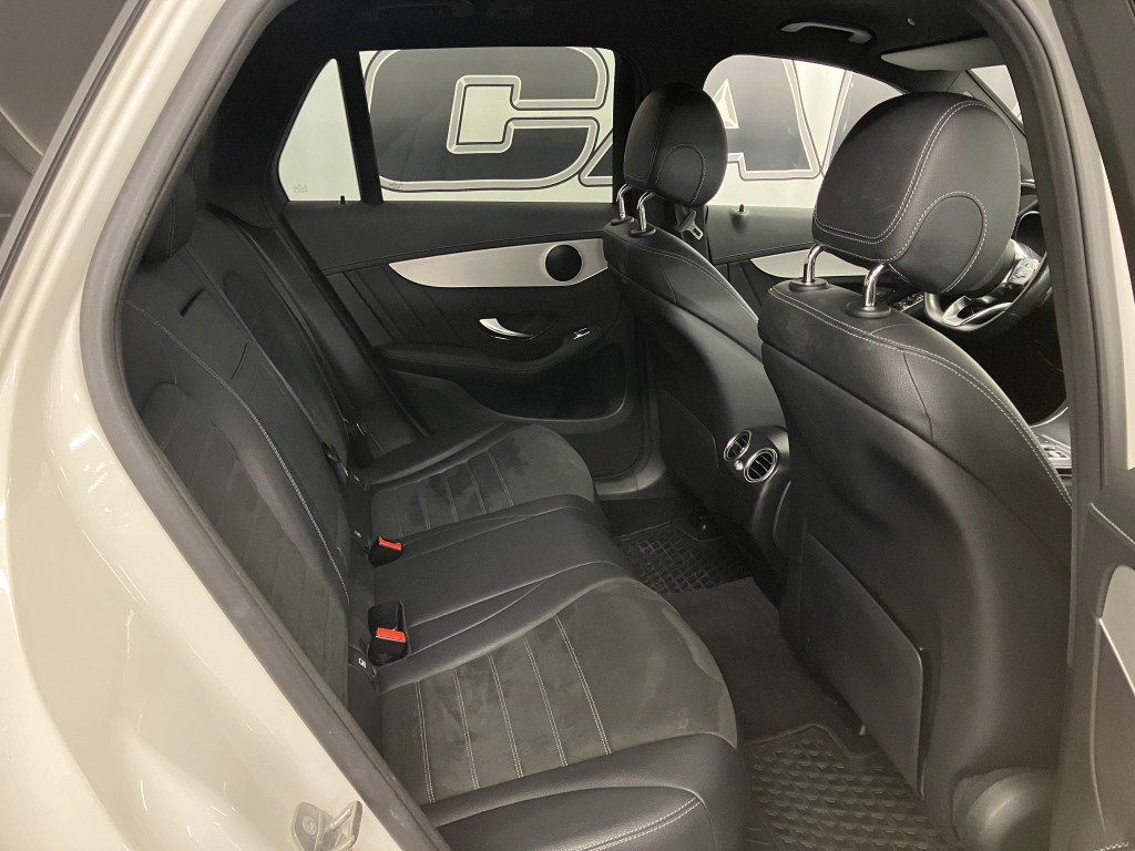 MERCEDES-BENZ GLC 2020