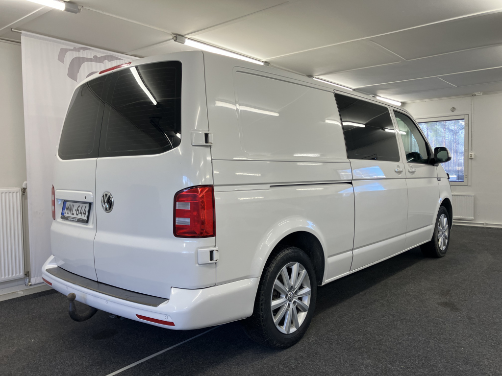 VOLKSWAGEN Transporter 2018