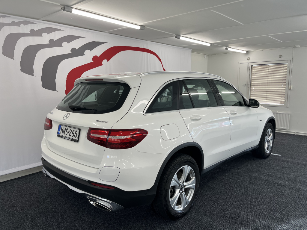 MERCEDES-BENZ GLC 2018