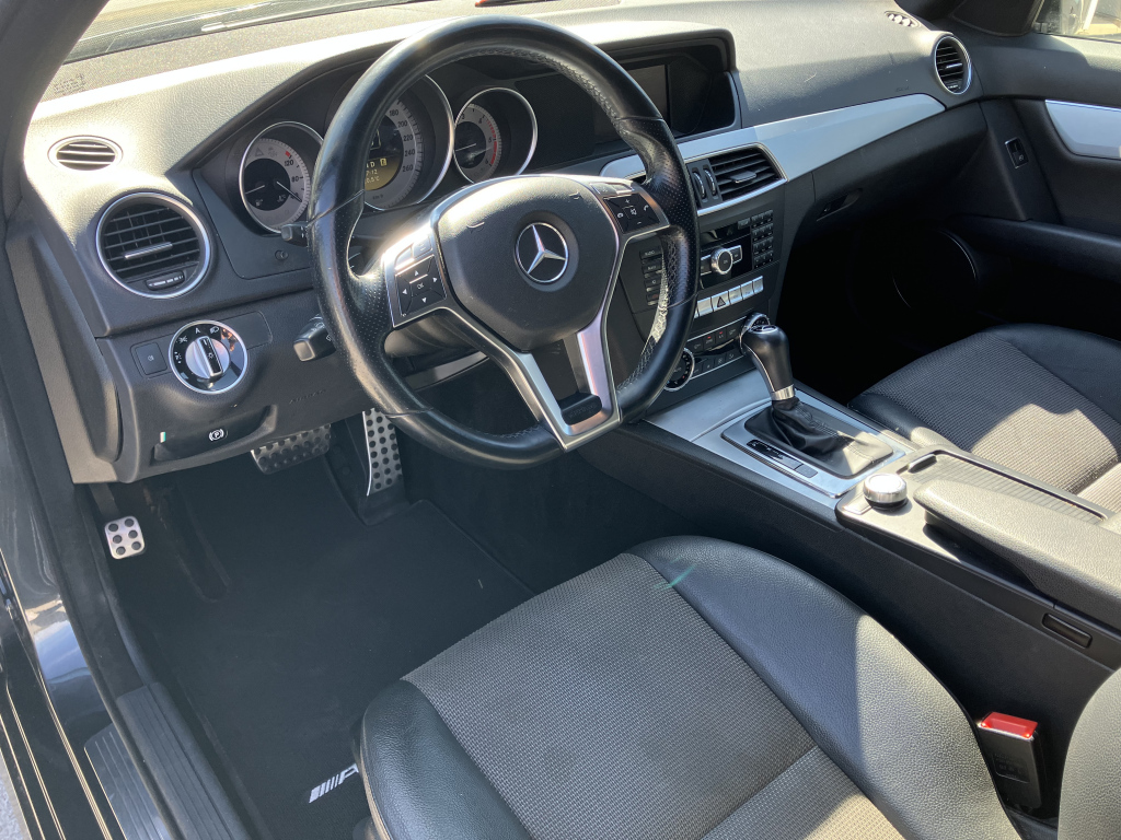 MERCEDES-BENZ C 2011