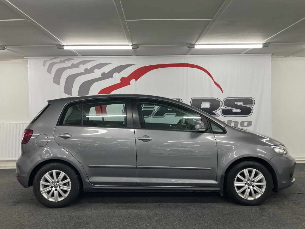VOLKSWAGEN GOLF PLUS 2011