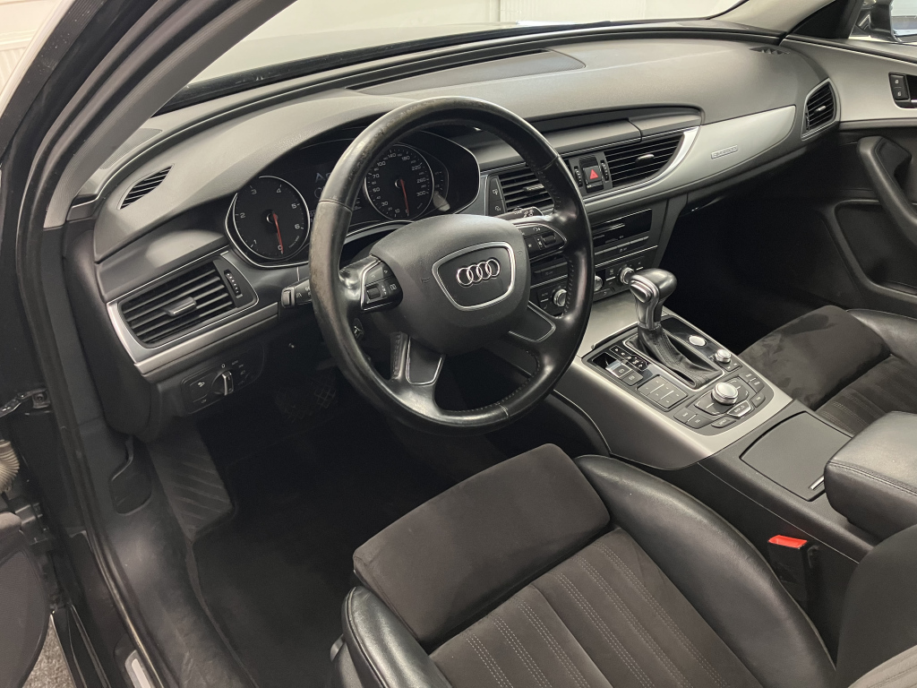 AUDI A6 2012