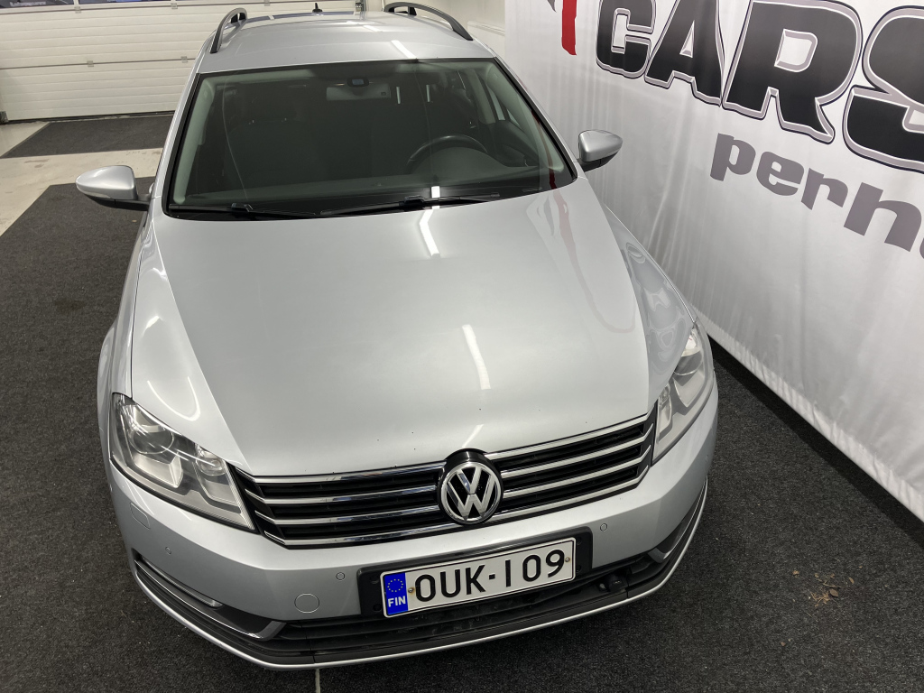 VOLKSWAGEN PASSAT 2014