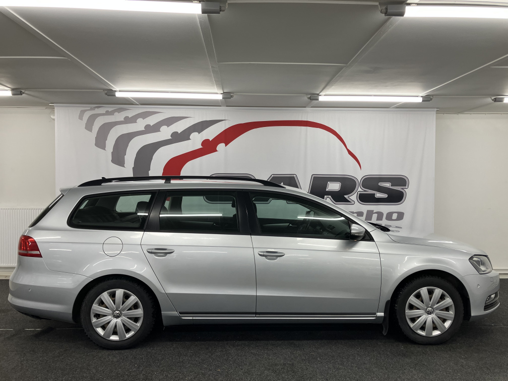 VOLKSWAGEN PASSAT 2014