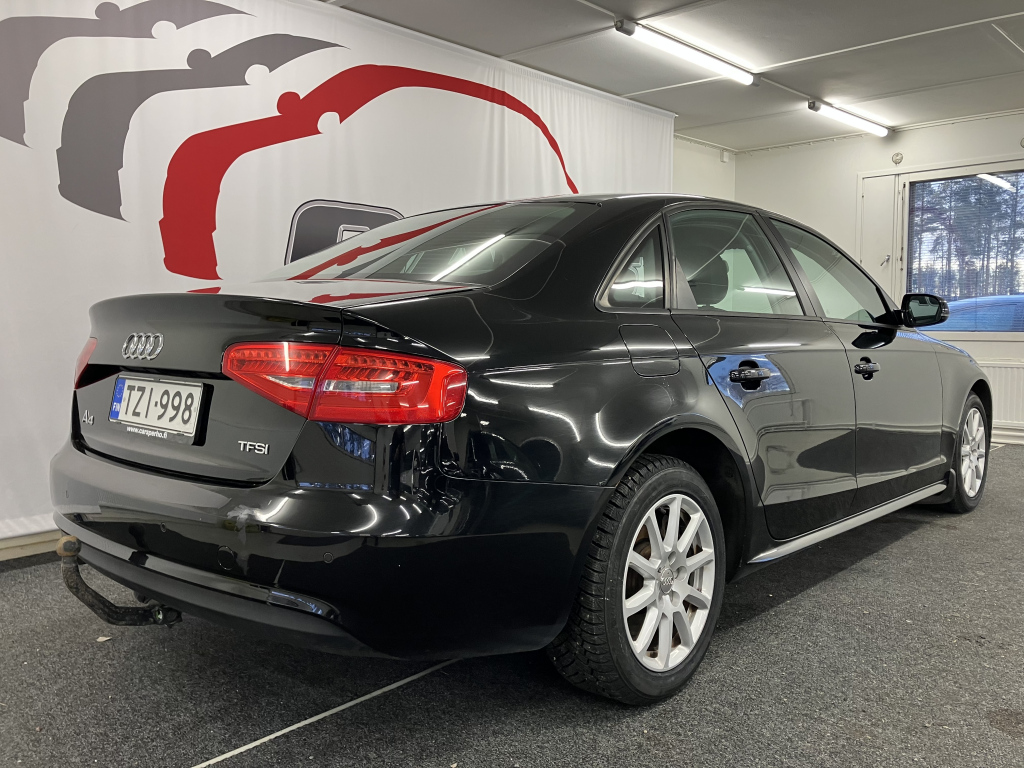 AUDI A4 LIMOUSINE 2014