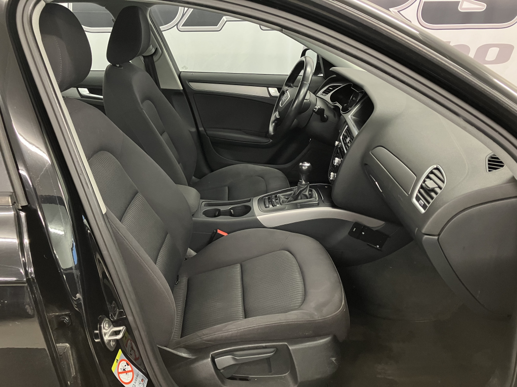 AUDI A4 LIMOUSINE 2014