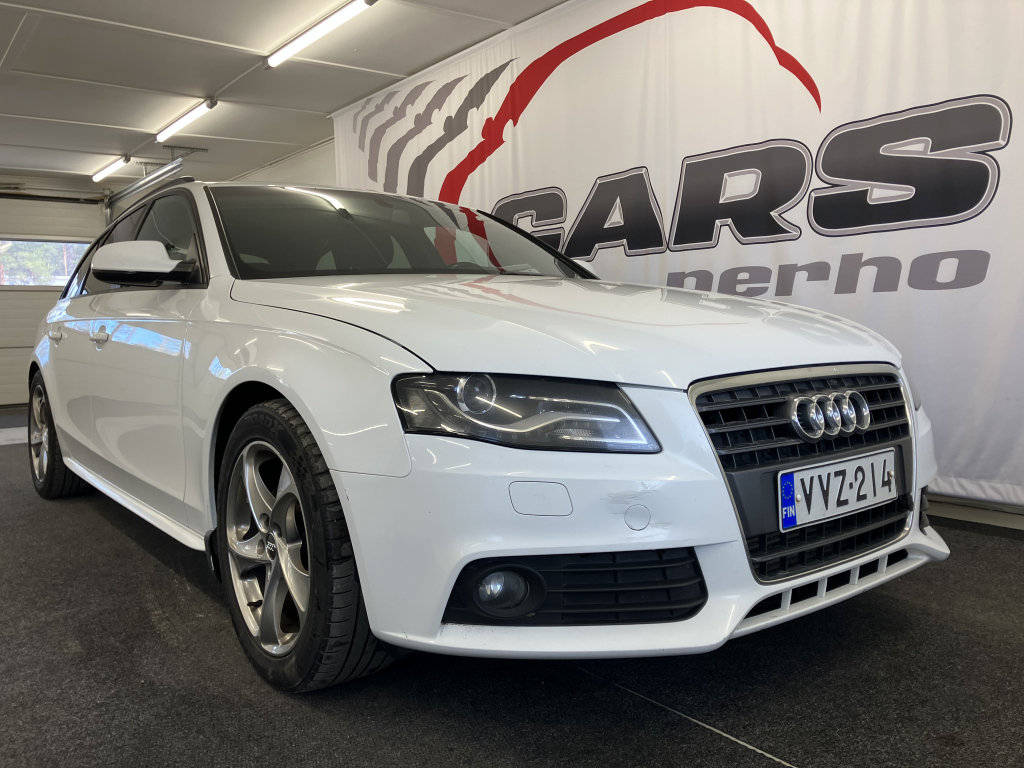 AUDI A4 2012