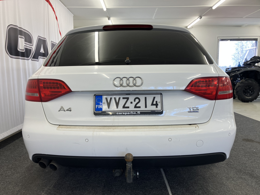 AUDI A4 2012