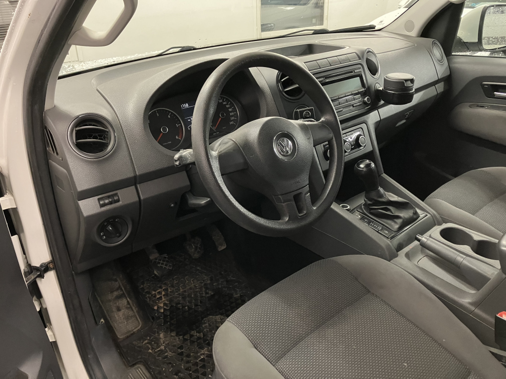 VOLKSWAGEN AMAROK 2011