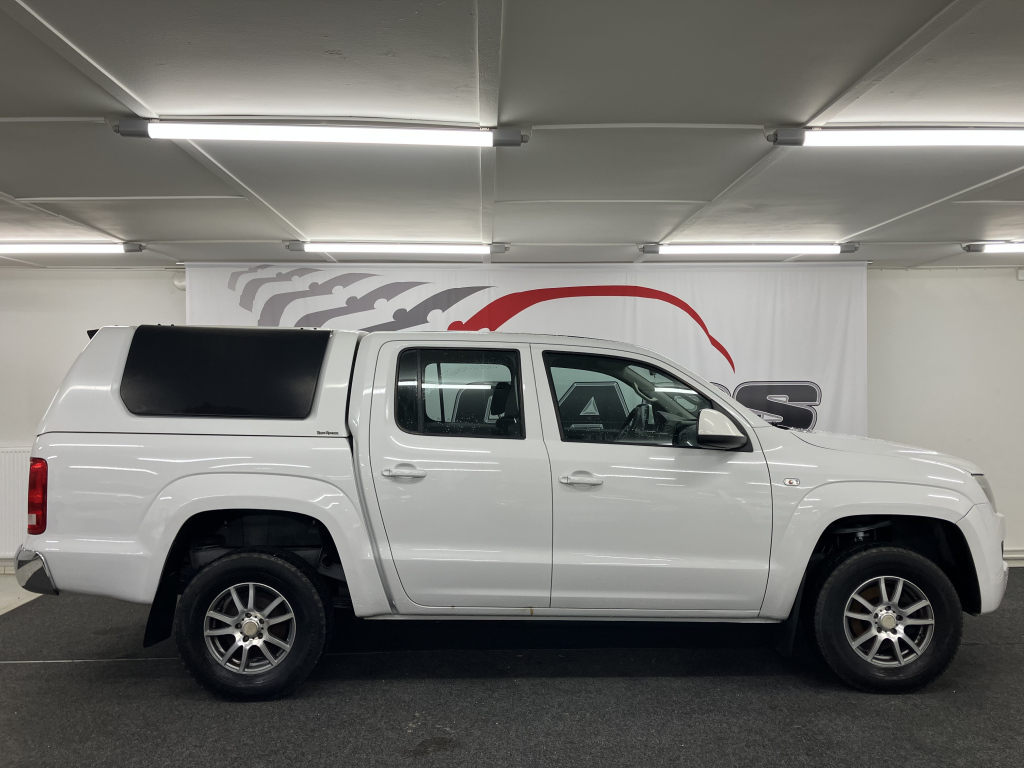 VOLKSWAGEN AMAROK 2011