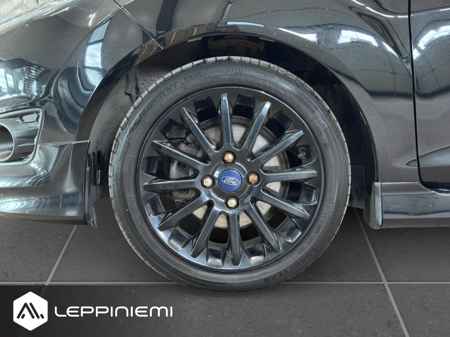 FORD Fiesta 2015
