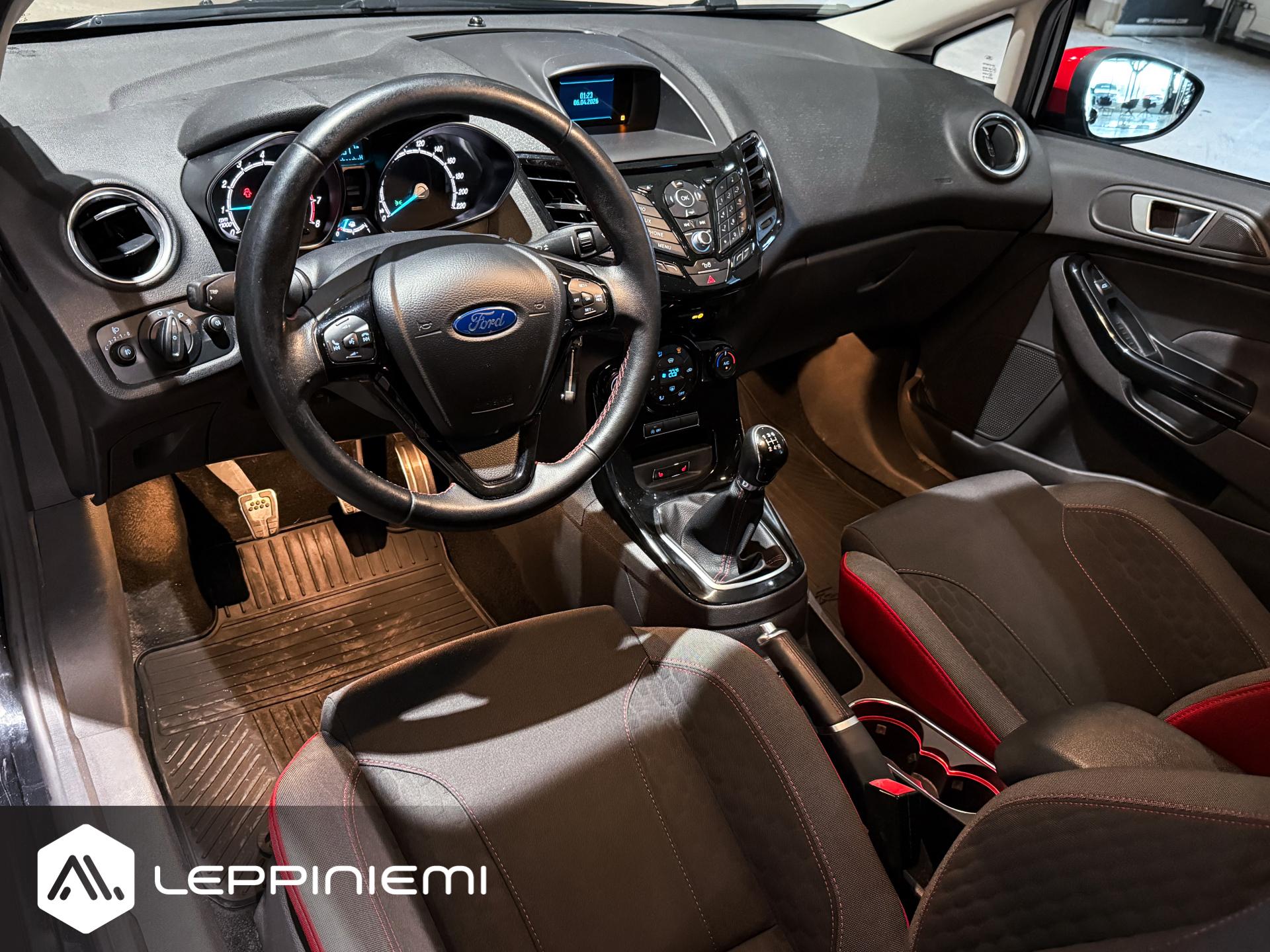 FORD Fiesta 2015