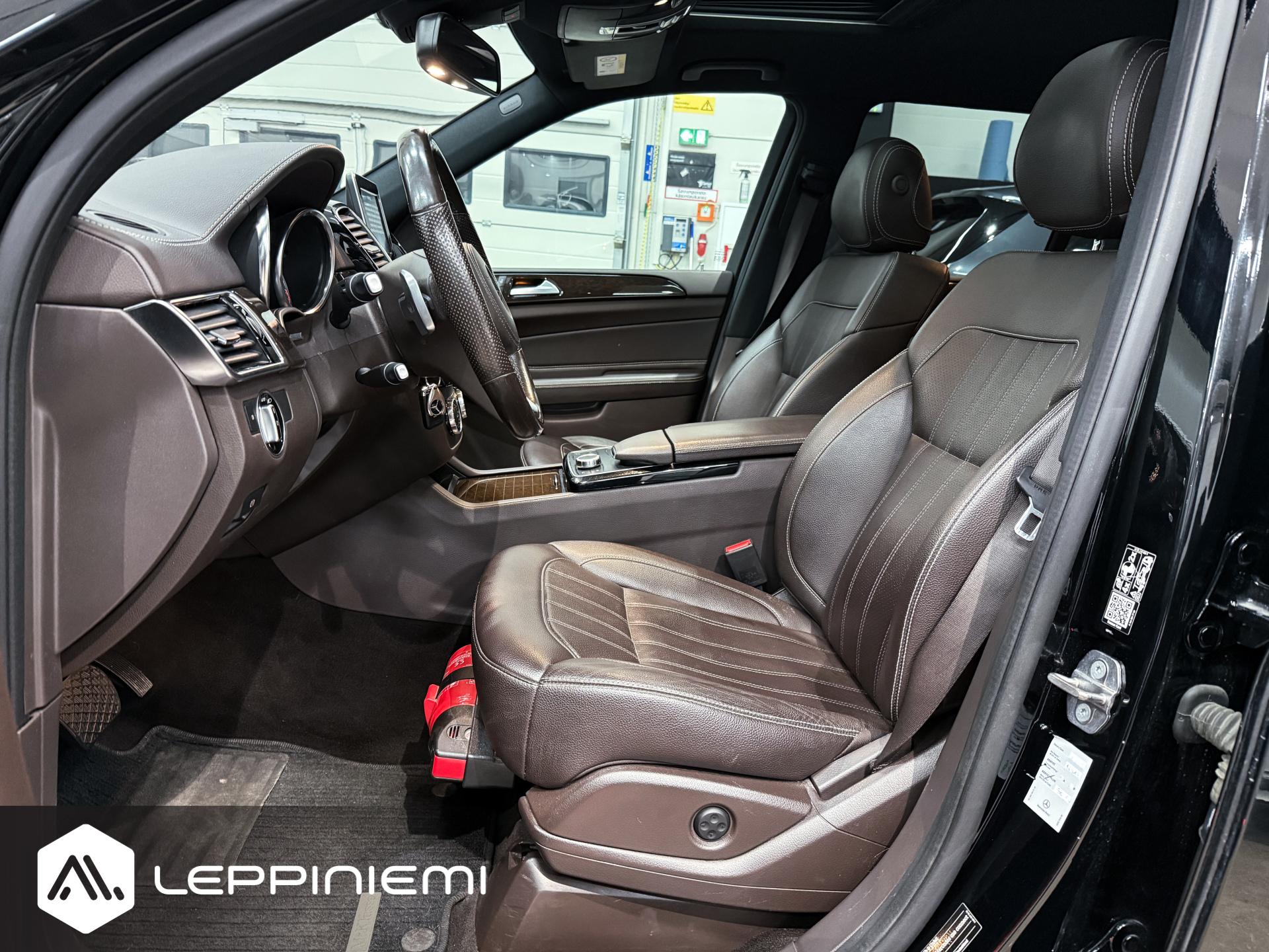 MERCEDES-BENZ GLS 2018