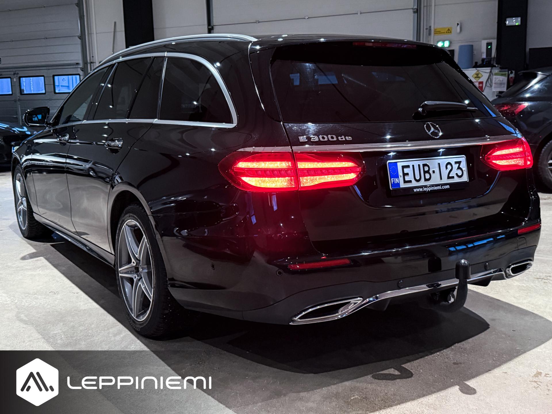 MERCEDES-BENZ E 2019