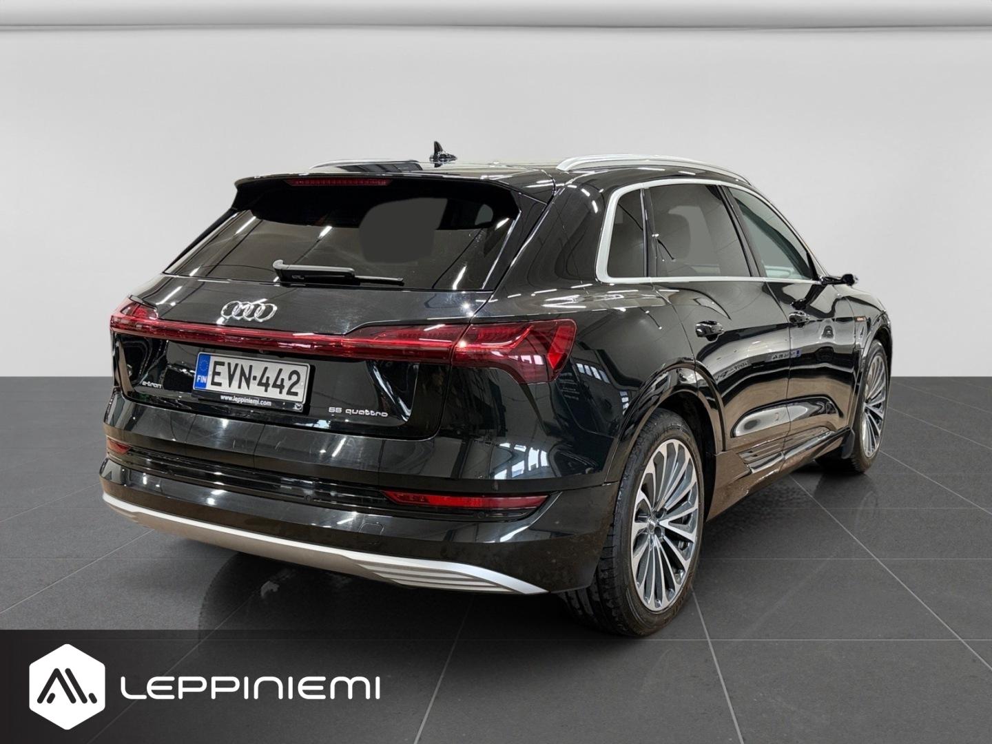 AUDI e-tron 2020