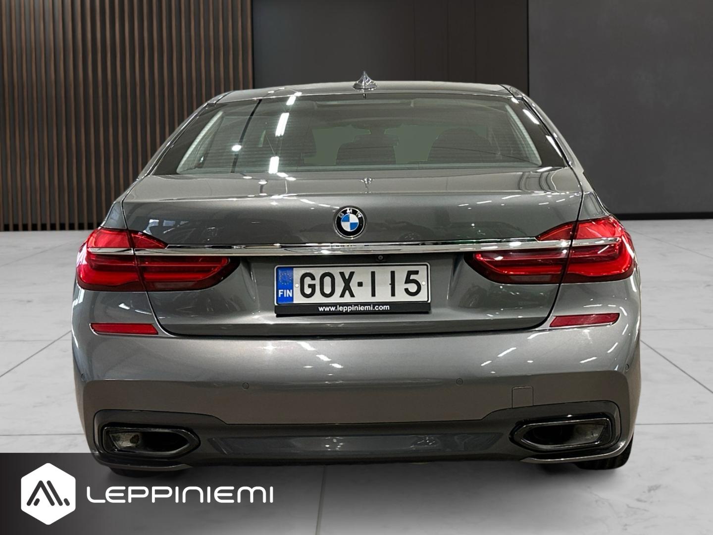 BMW 750 2019