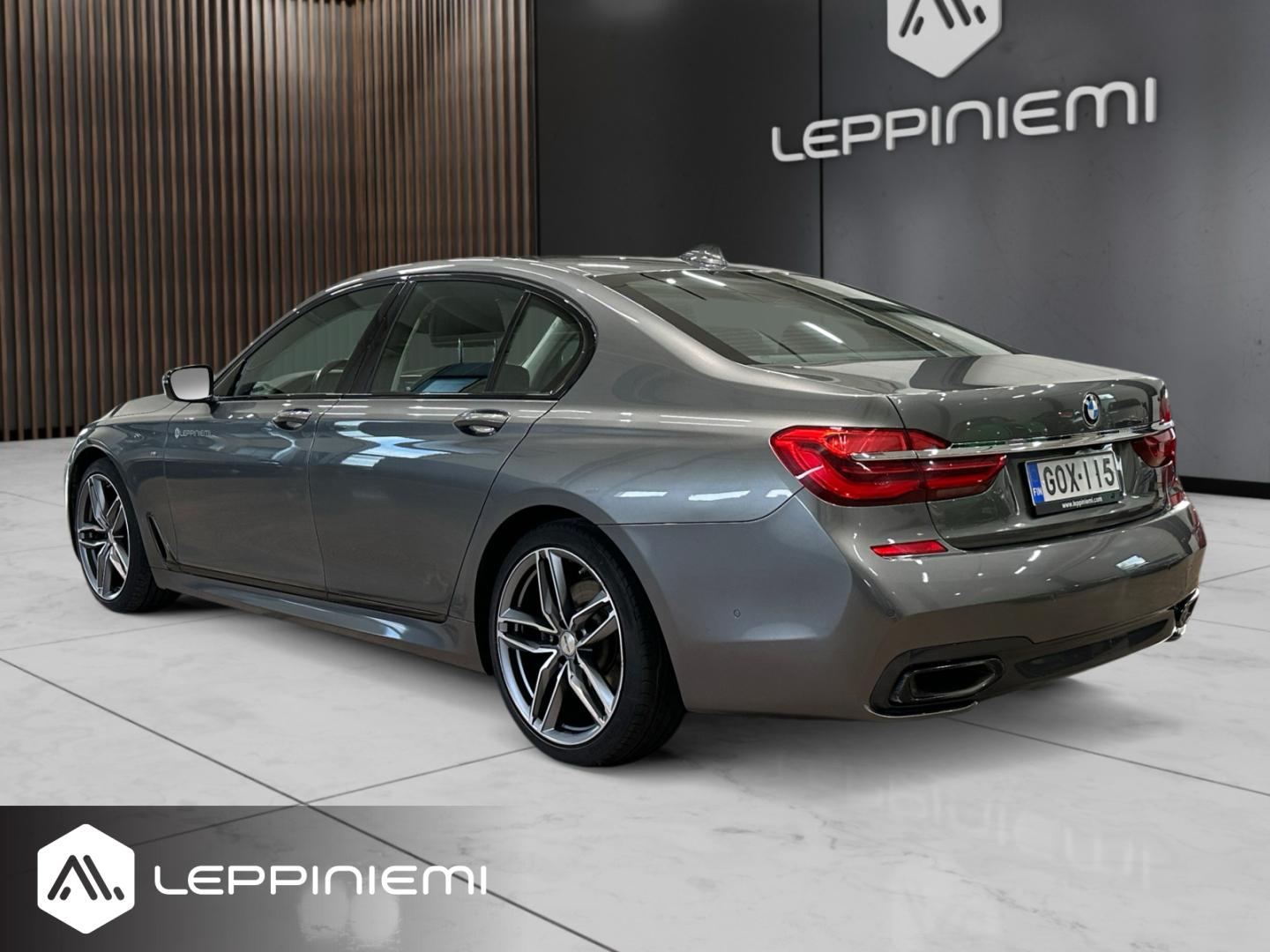 BMW 750 2019
