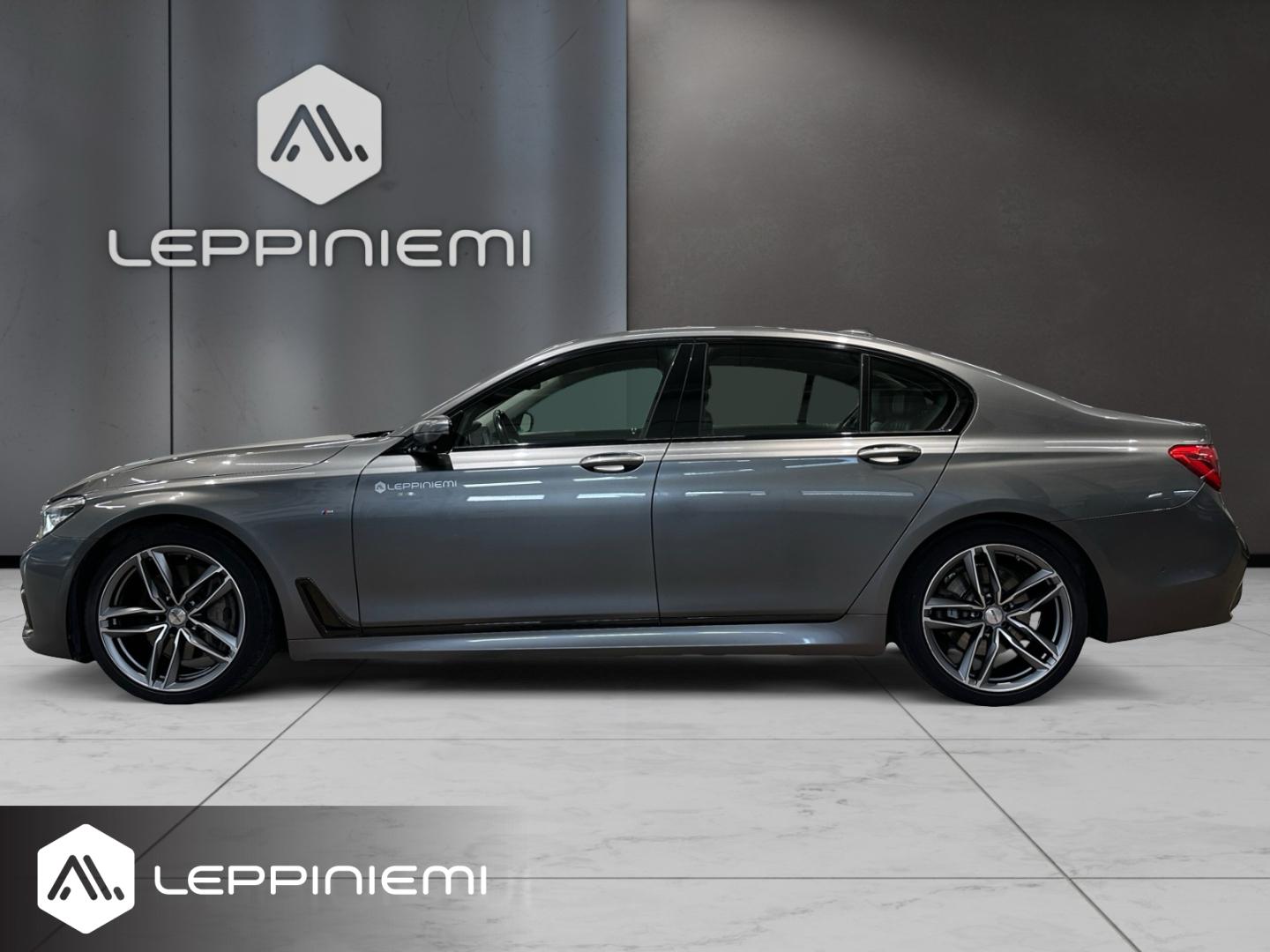 BMW 750 2019