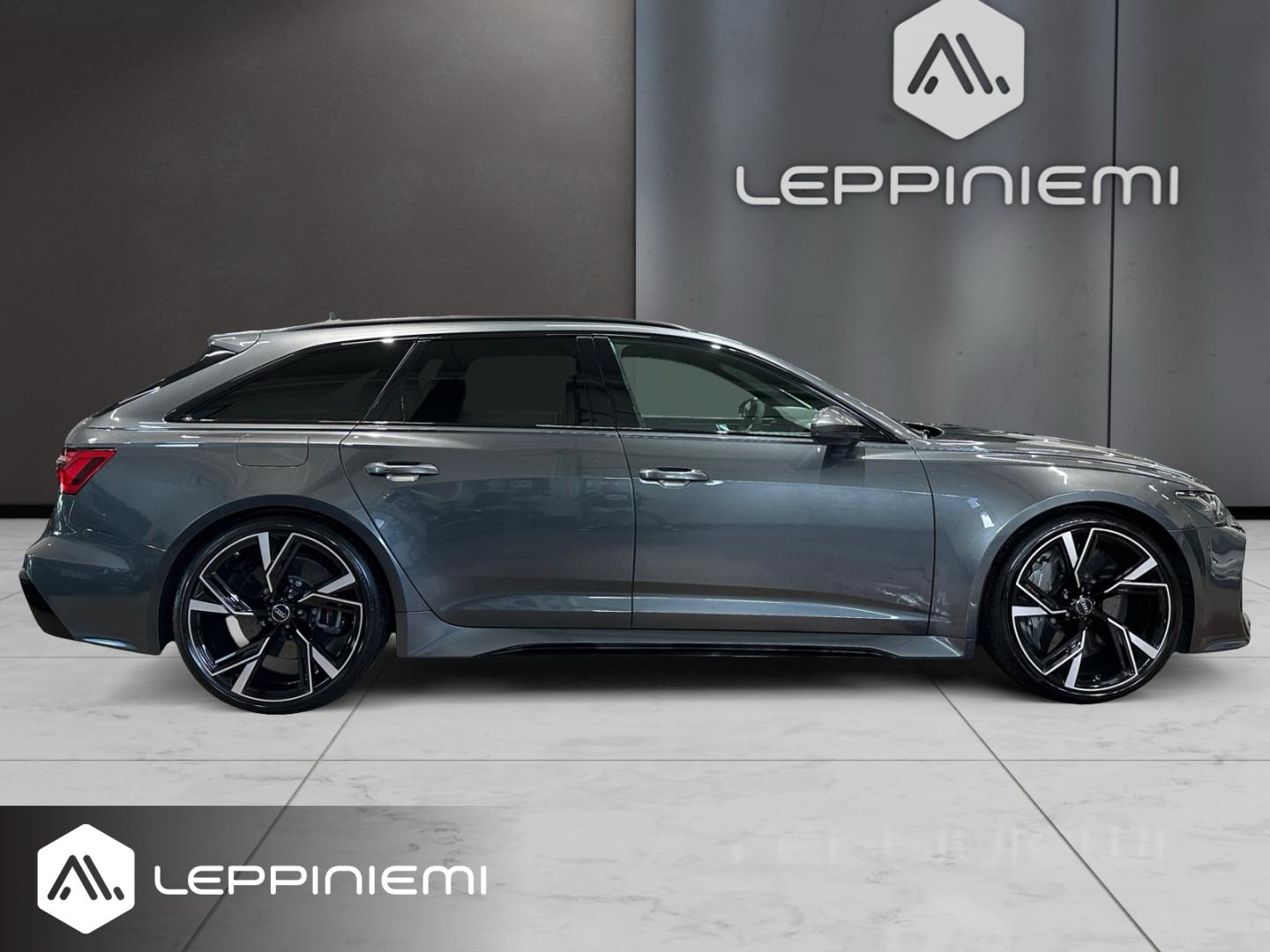 AUDI RS6 2020