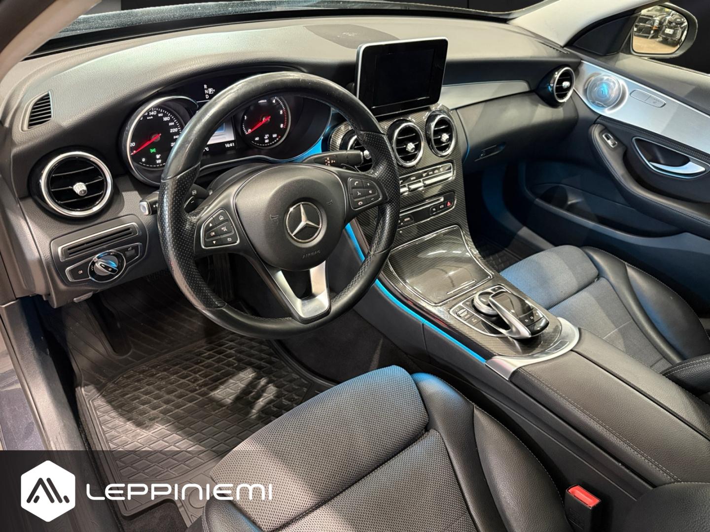 MERCEDES-BENZ C 2015