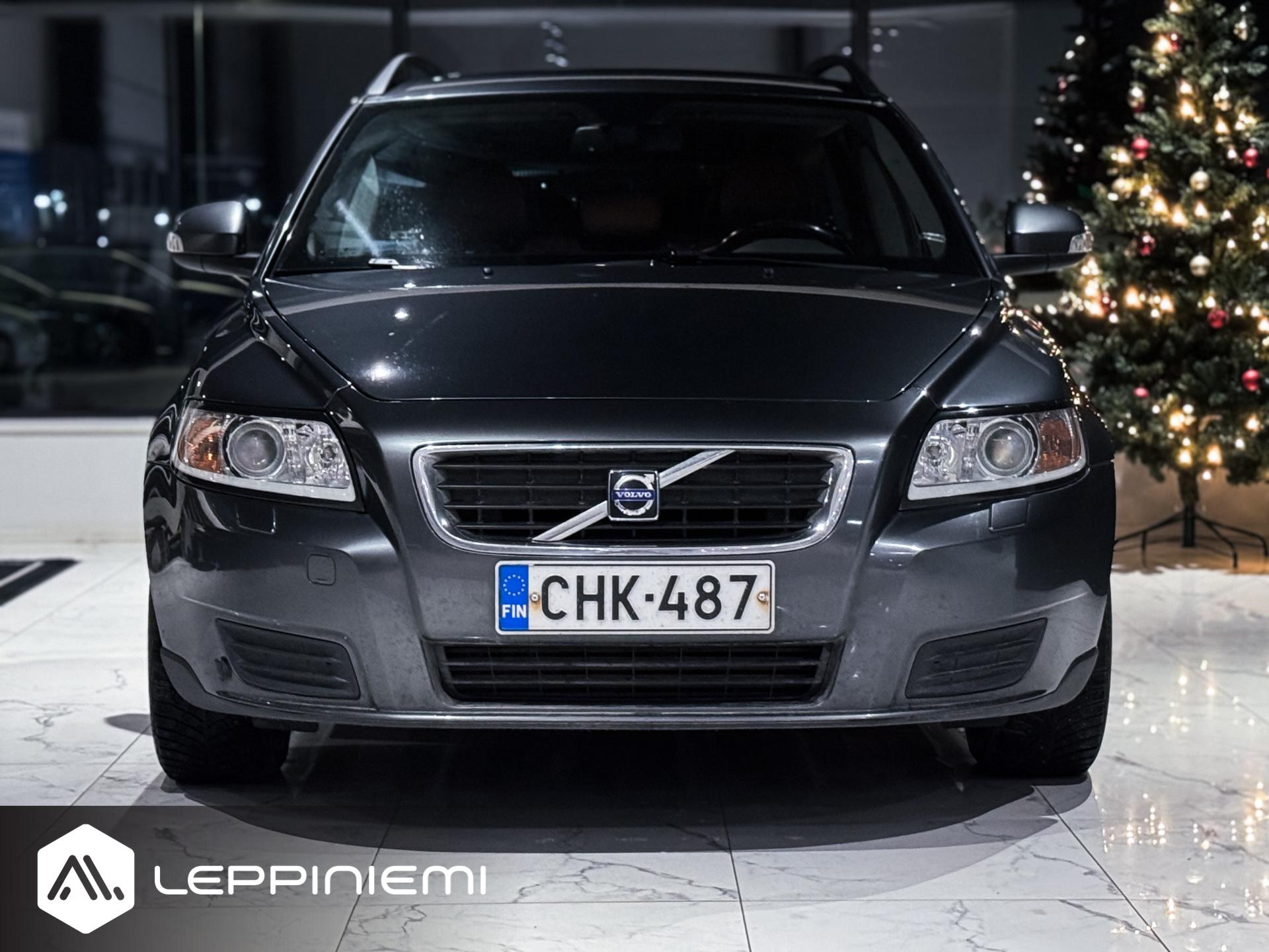 VOLVO V50 2010