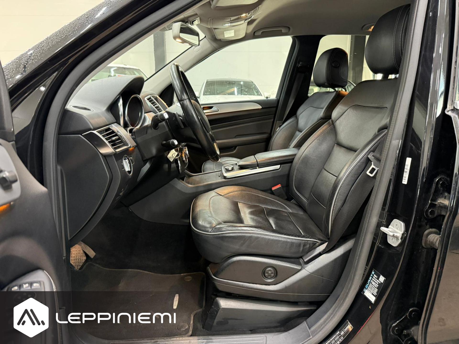 MERCEDES-BENZ ML 2012