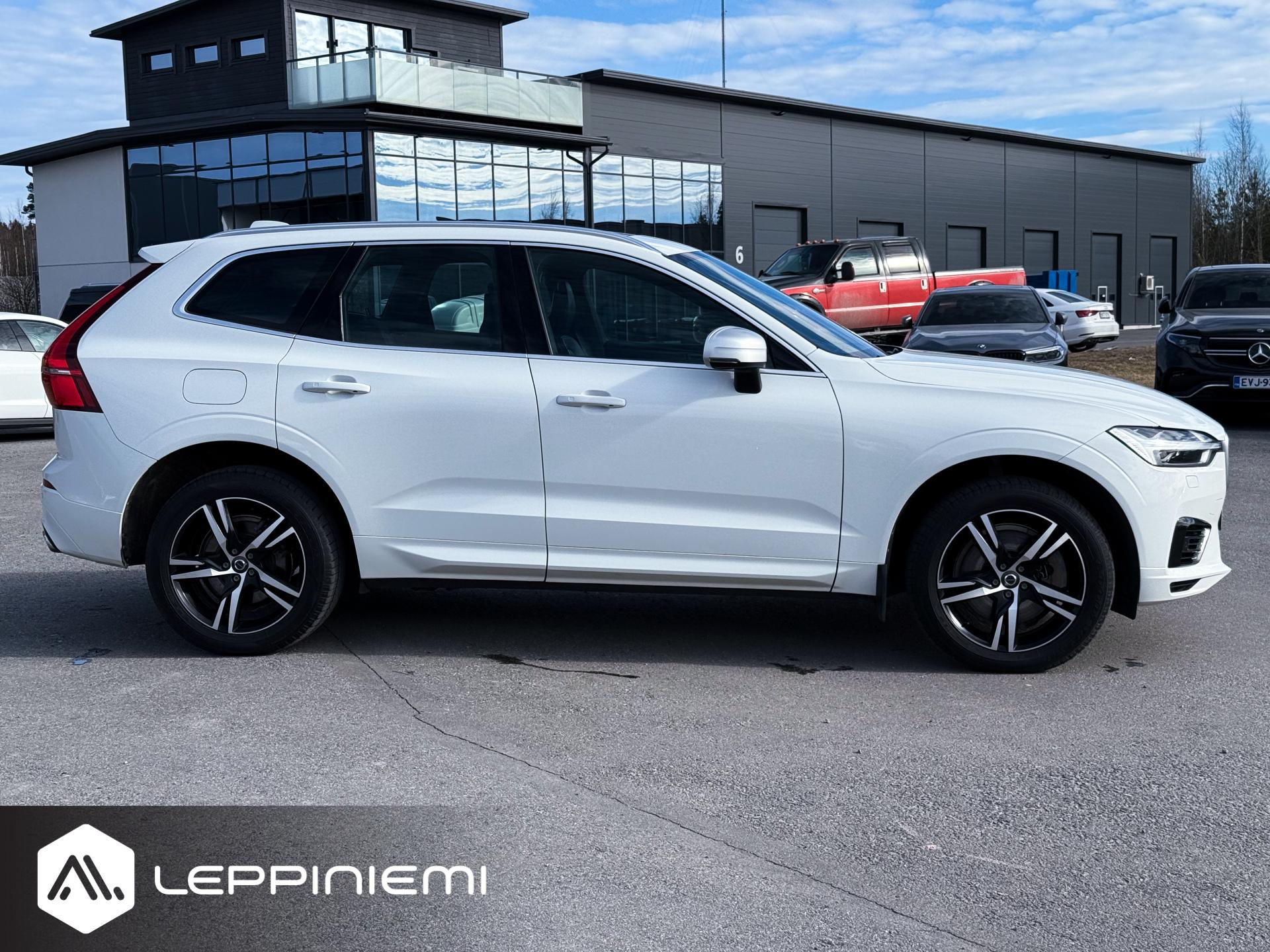 VOLVO XC60 2018