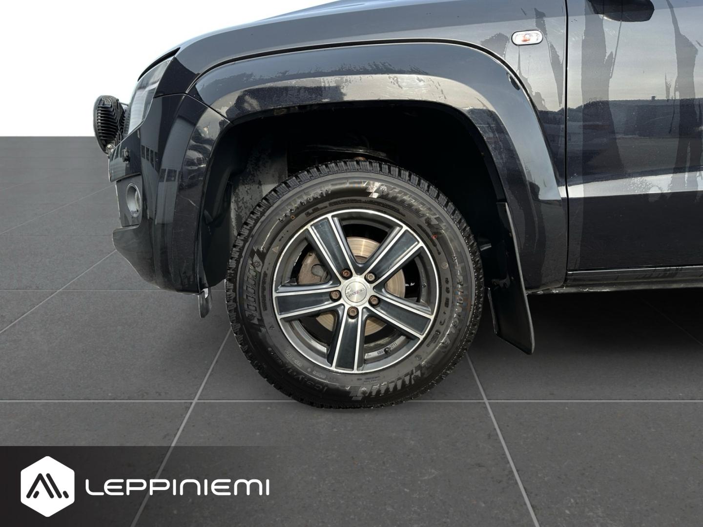 VOLKSWAGEN Amarok 2014