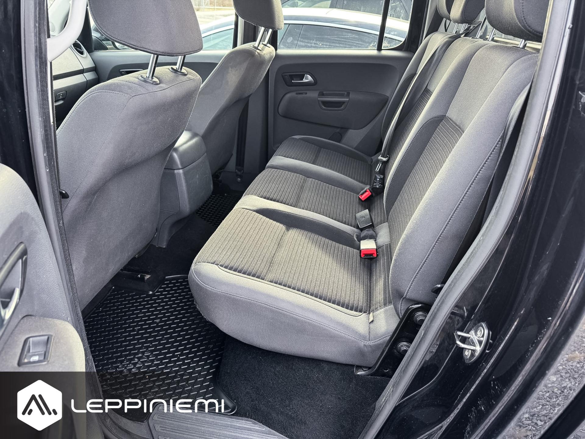 VOLKSWAGEN Amarok 2014