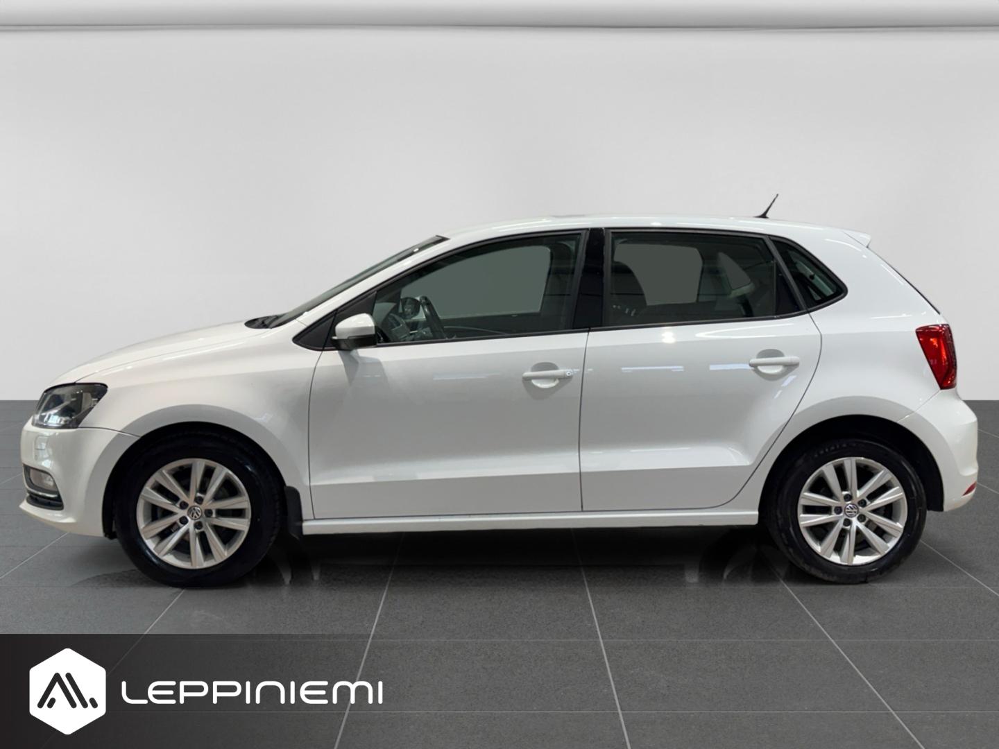 VOLKSWAGEN Polo 2016